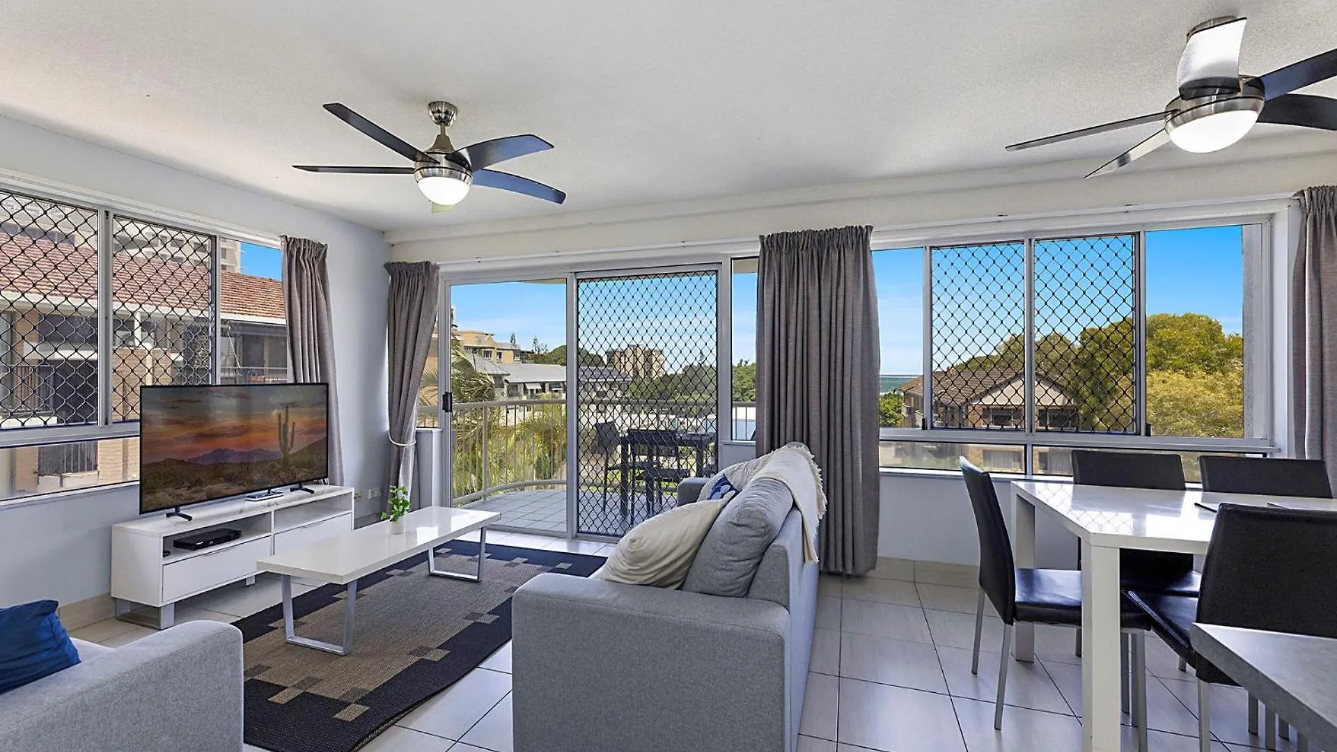 Cheltenham Apartments Unit 6, 40 King St Caloundra