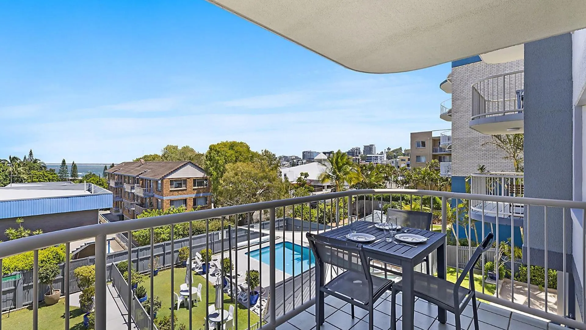 Cheltenham Apartments Unit 6, 40 King St Caloundra Australia